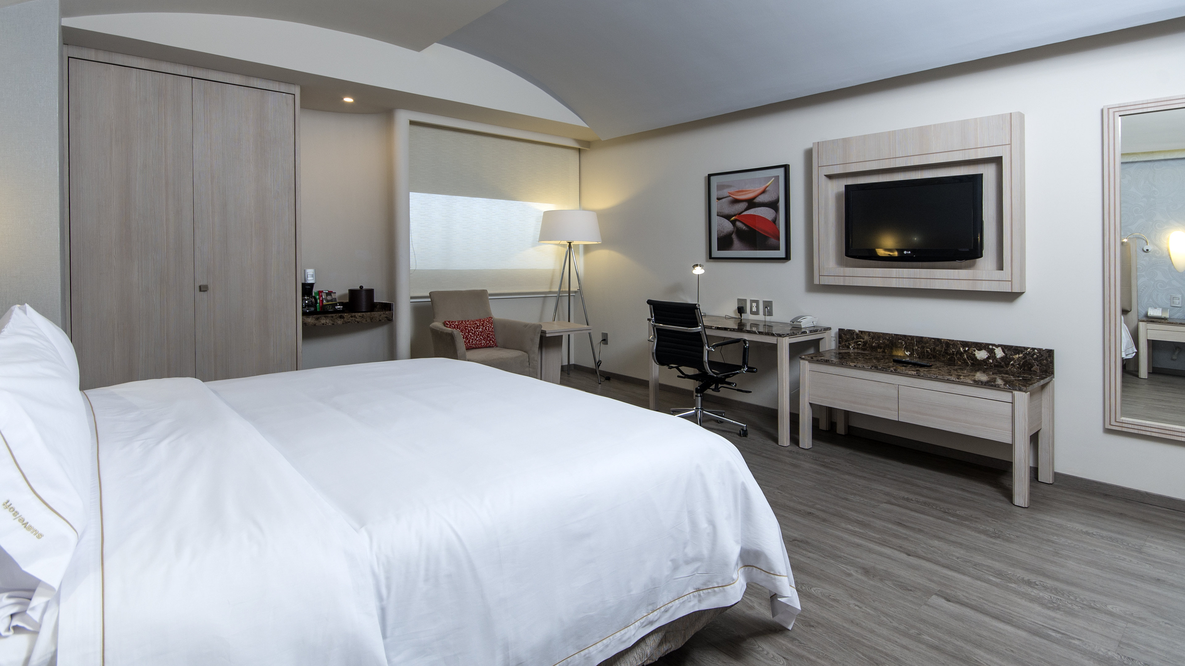 holiday inn express mexico toreo by ihg