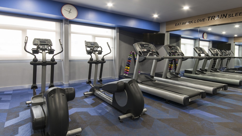 holiday inn express mexico toreo by ihg