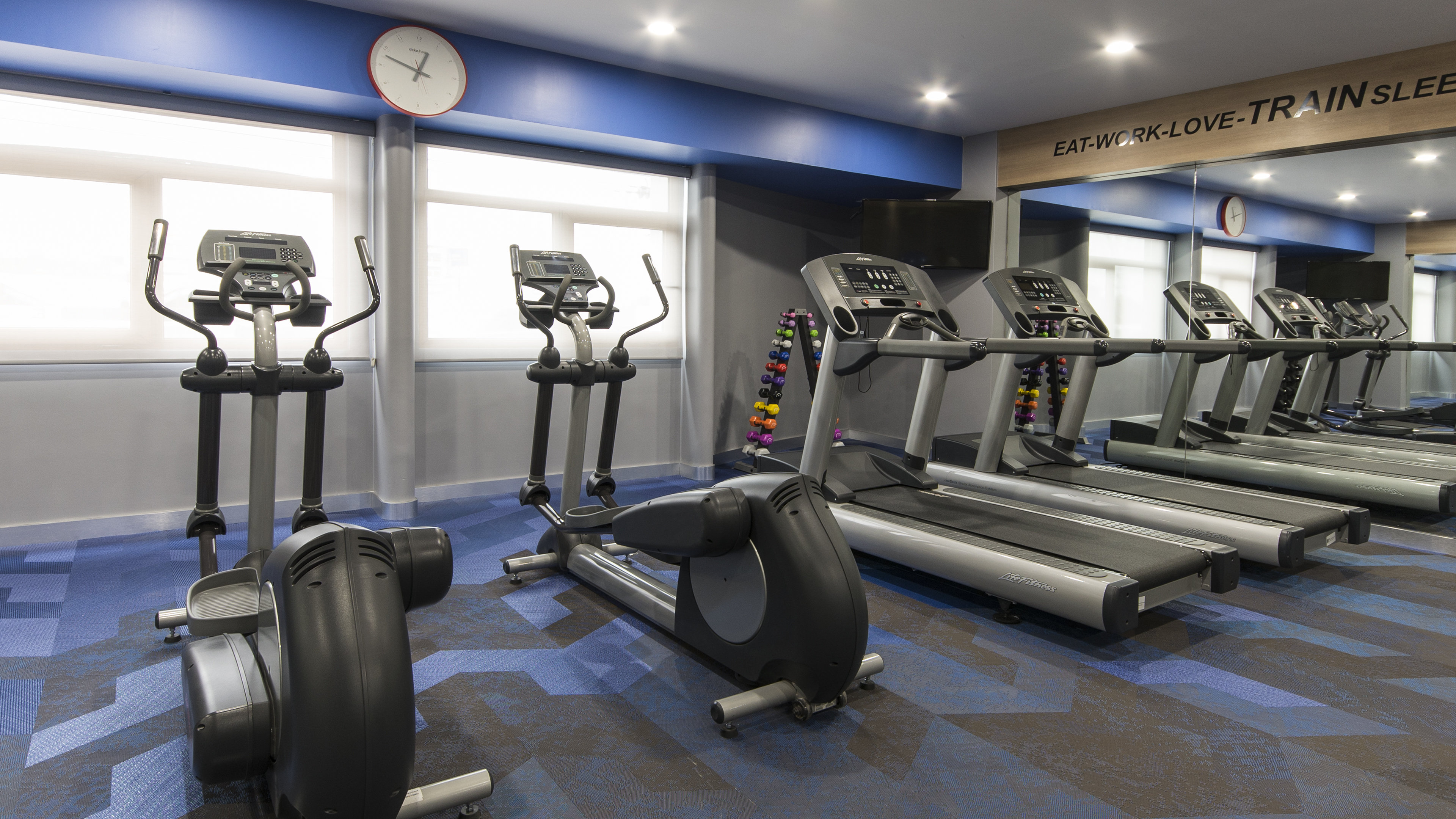 holiday inn express mexico toreo by ihg