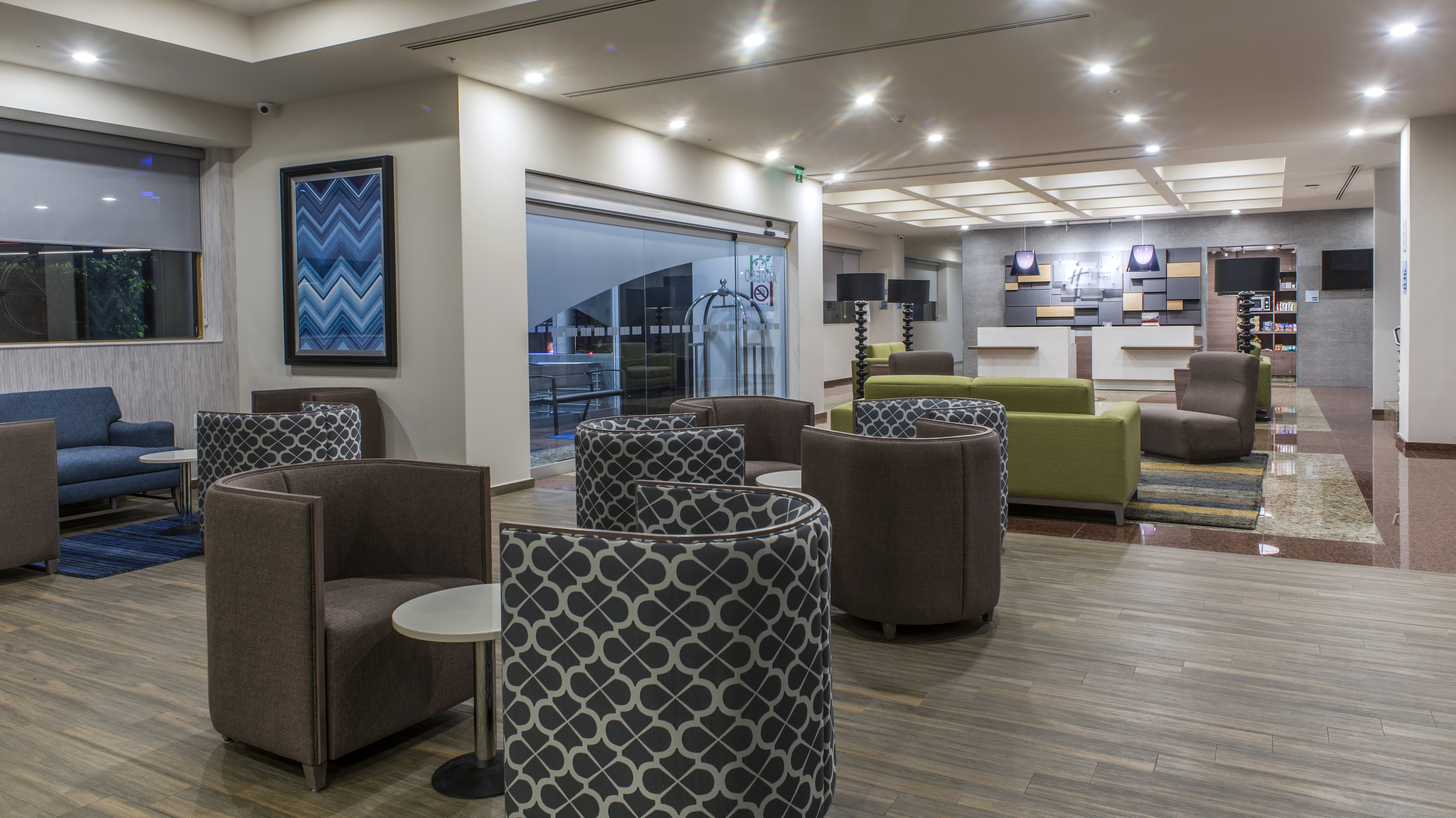 holiday inn express mexico toreo by ihg