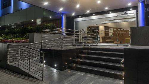 holiday inn express mexico toreo by ihg