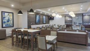 holiday inn express mexico toreo by ihg