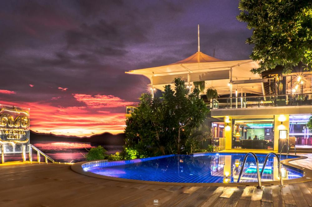 victoria cliff hotel and resort