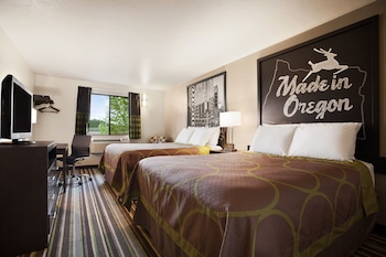 super 8 by wyndham woodburn