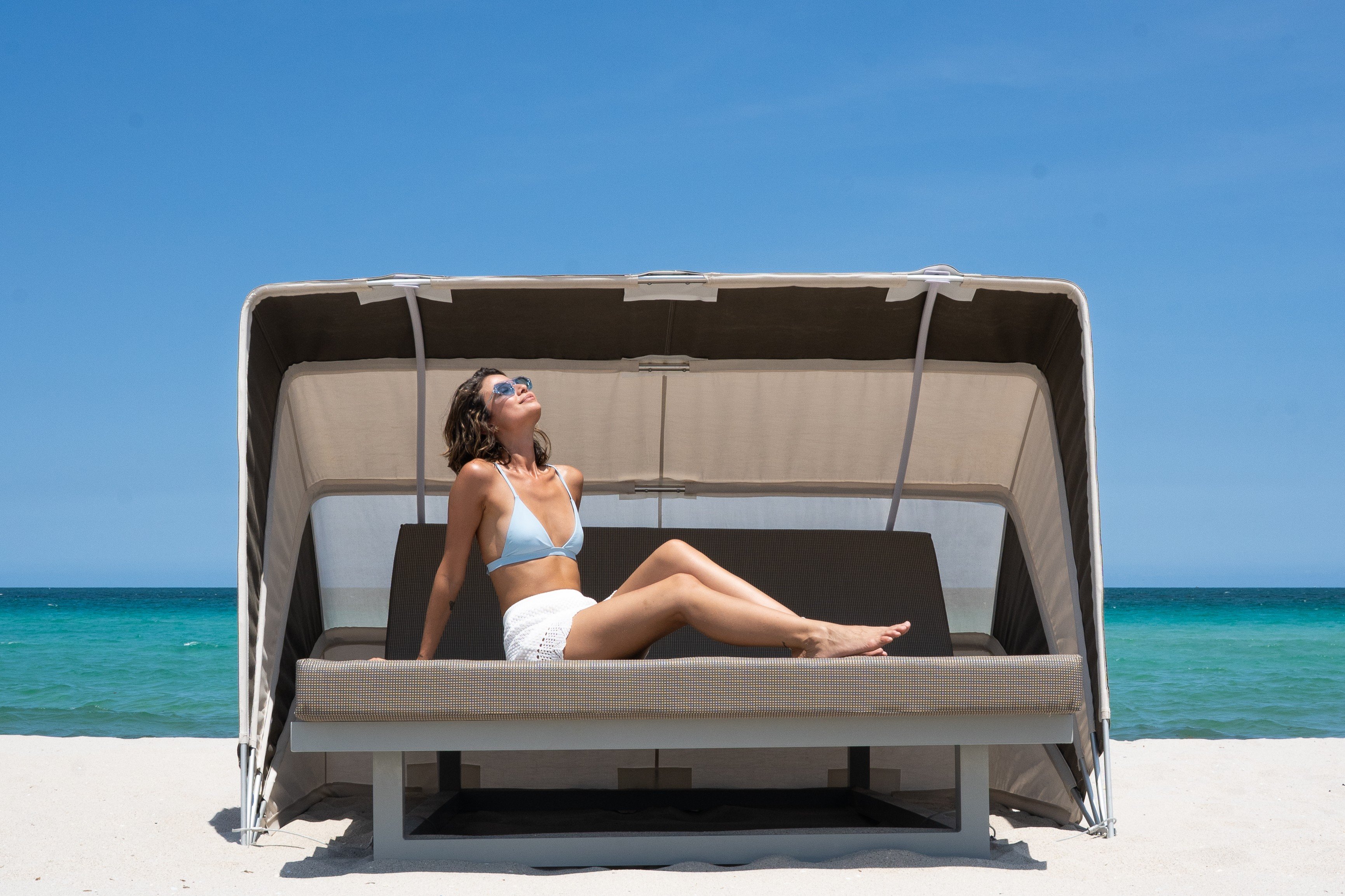 kimpton surfcomber hotel by ihg
