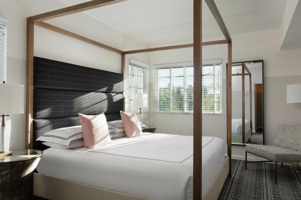 kimpton surfcomber hotel by ihg