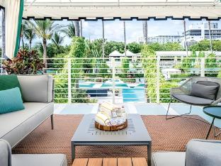 kimpton surfcomber hotel by ihg