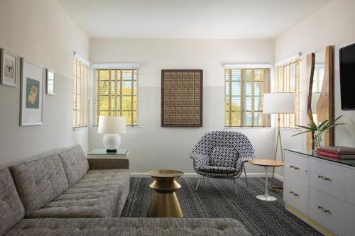 kimpton surfcomber hotel by ihg