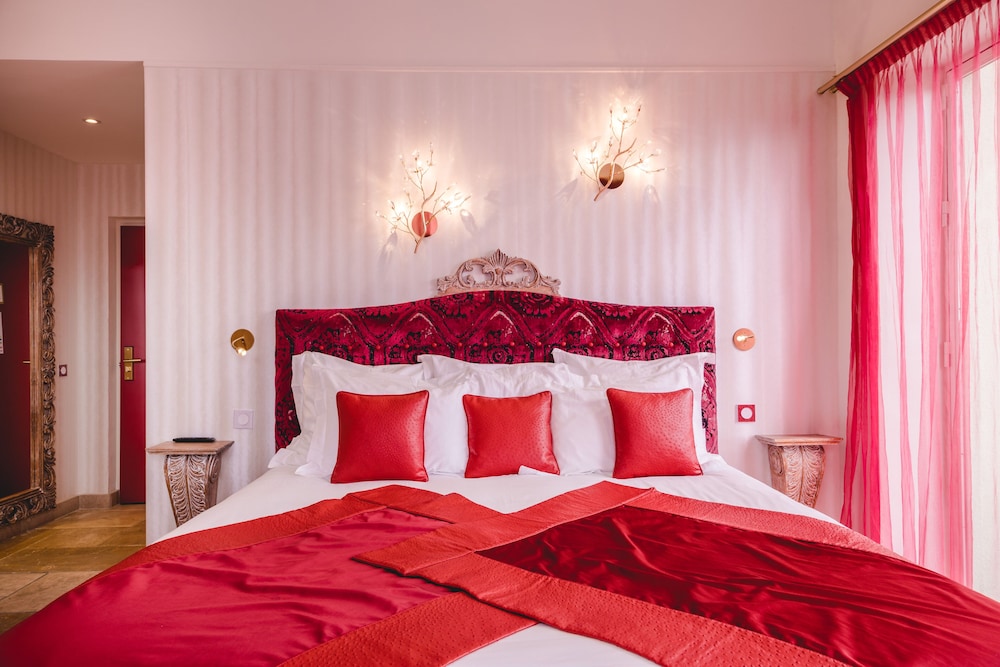 hotel le petit palais daglae