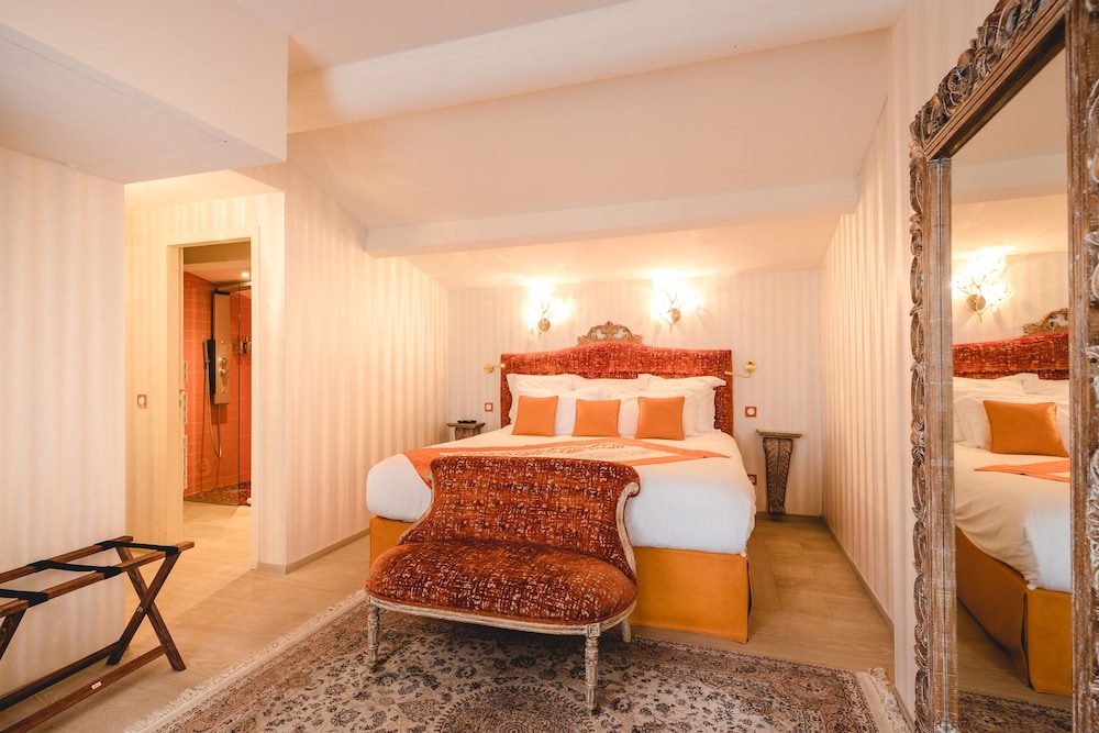 hotel le petit palais daglae