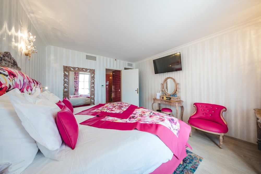 hotel le petit palais daglae