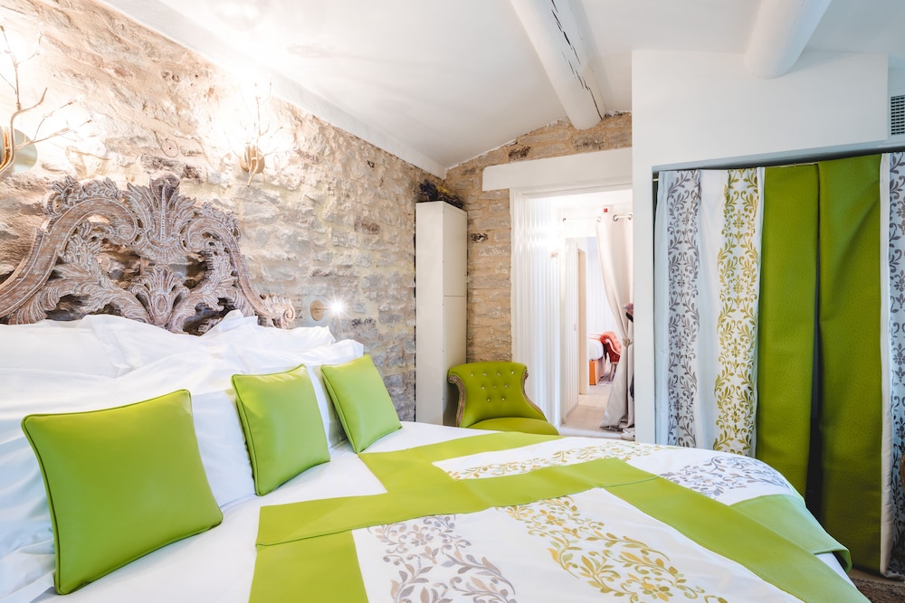 hotel le petit palais daglae