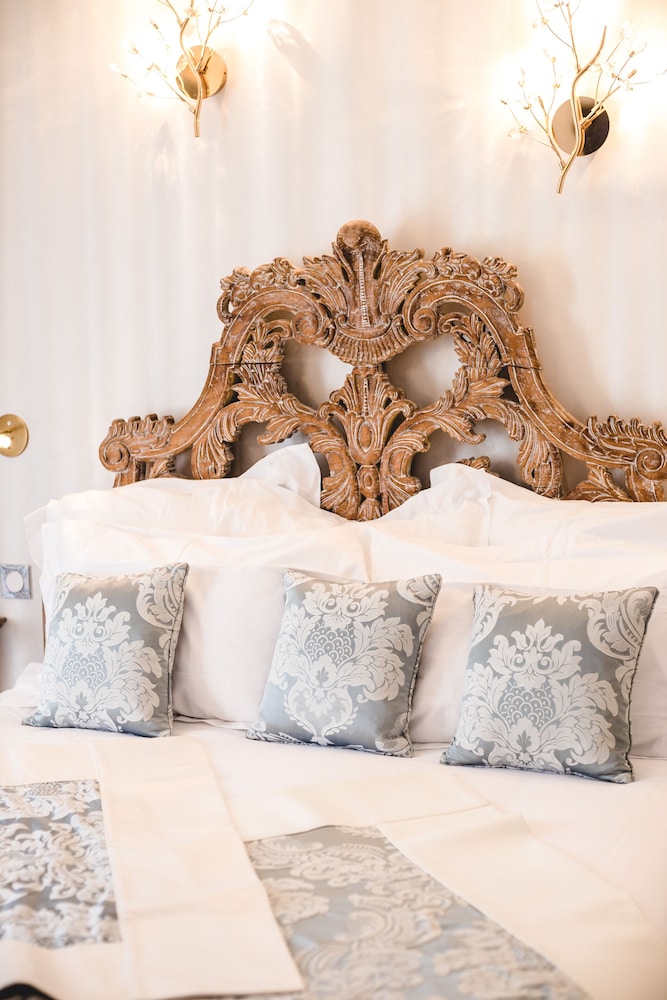 hotel le petit palais daglae