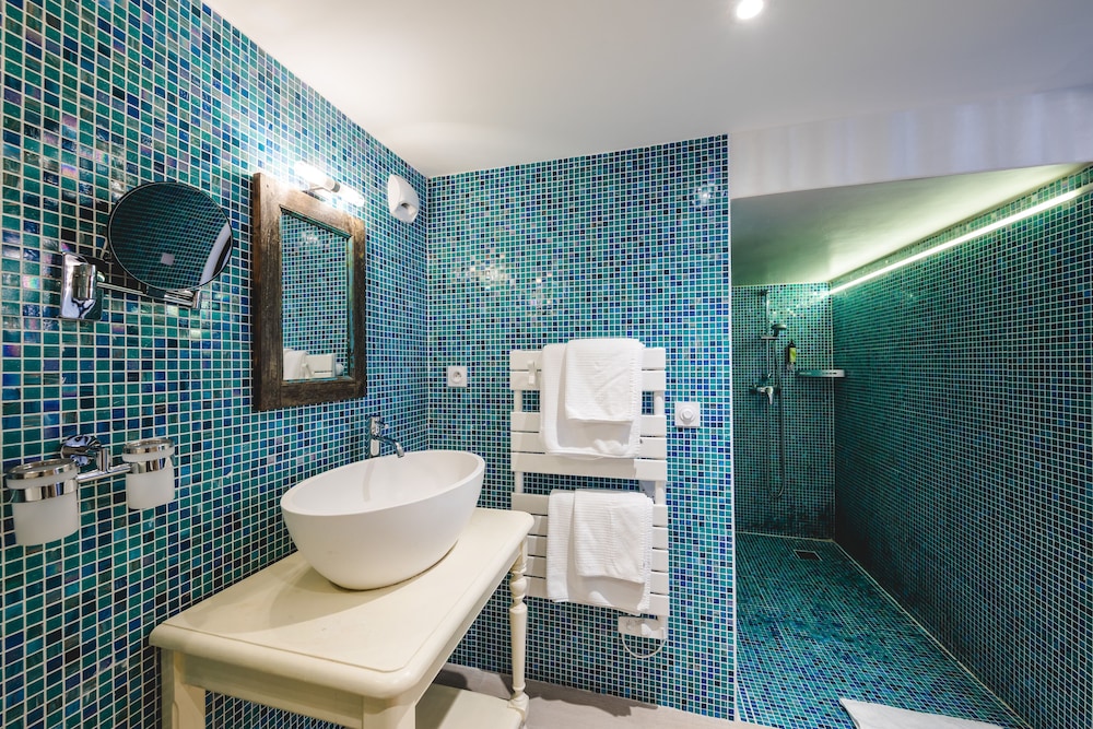 hotel le petit palais daglae