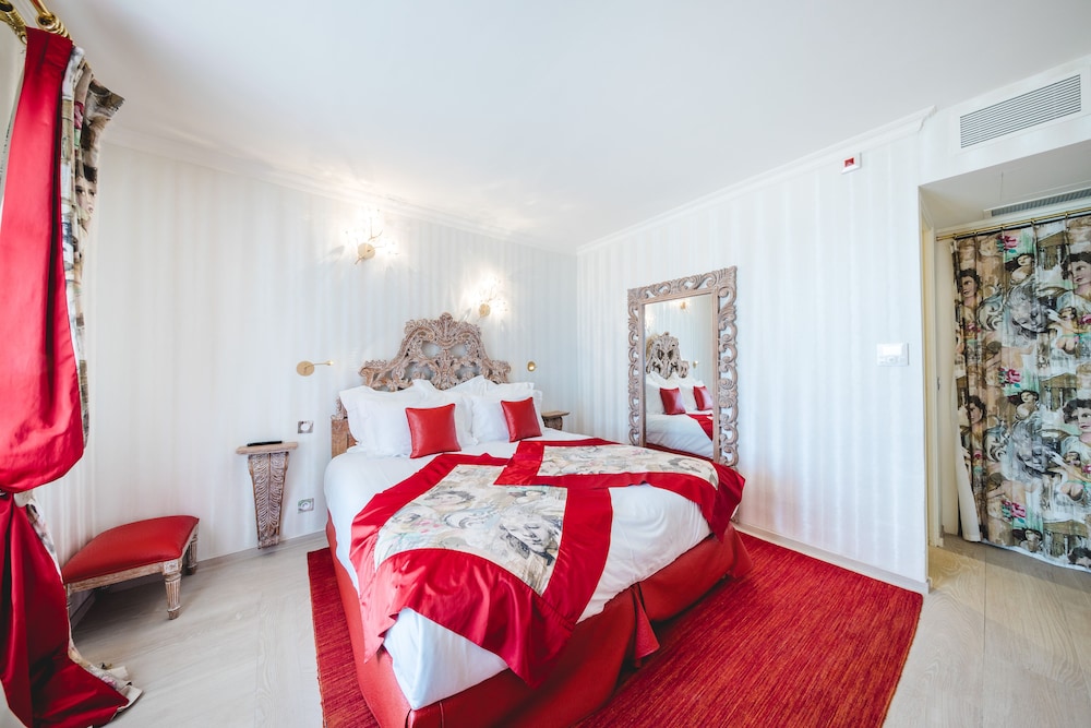 hotel le petit palais daglae