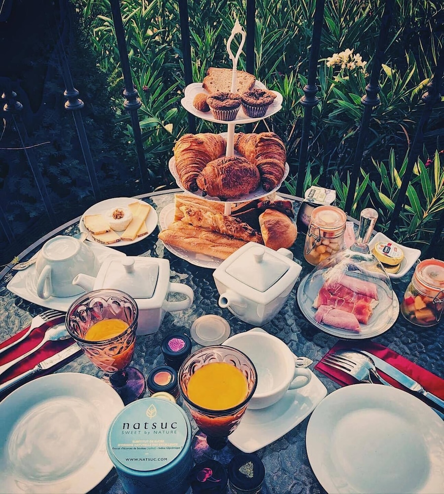 hotel le petit palais daglae