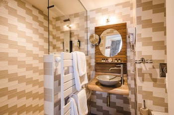 hotel le petit palais daglae