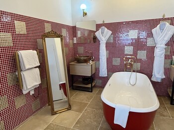 hotel le petit palais daglae