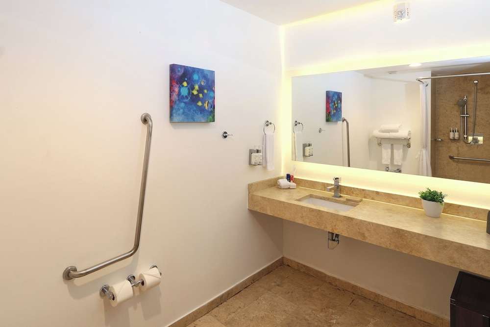 holiday inn resort mazatlan by ihg