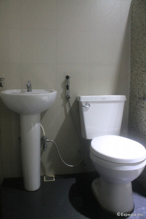 halina drive inn hotel pasay