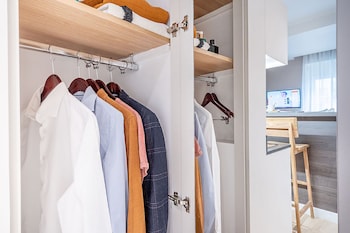 yuna les halles serviced apartments