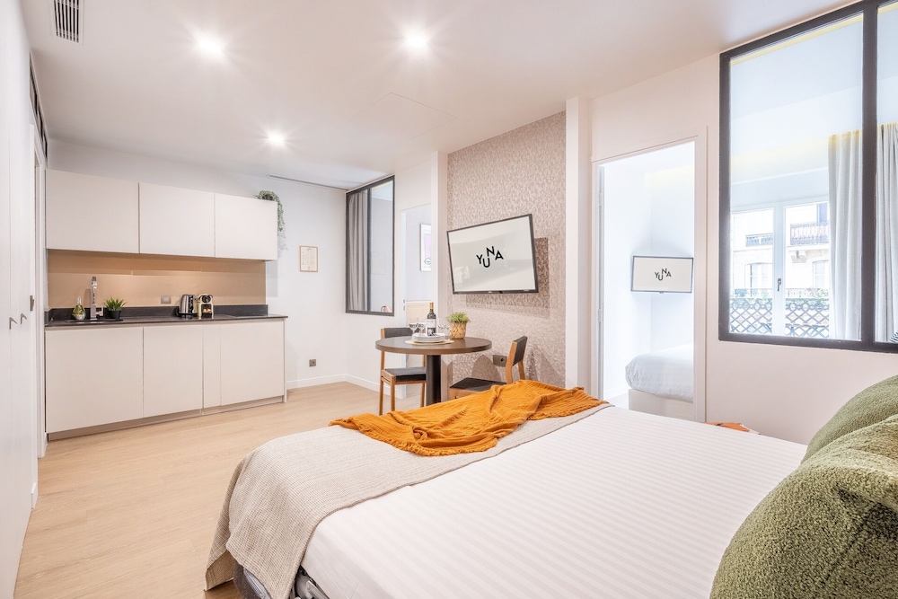 yuna les halles serviced apartments
