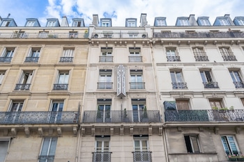 yuna les halles serviced apartments