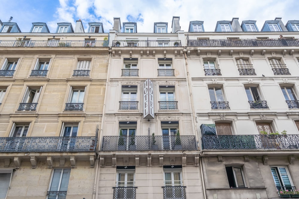 yuna les halles serviced apartments