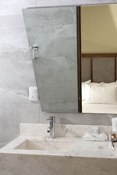 suites lerma