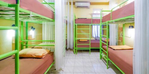 Bunk Bed And Breakfast,Ngampilan>>Magelang,1 star