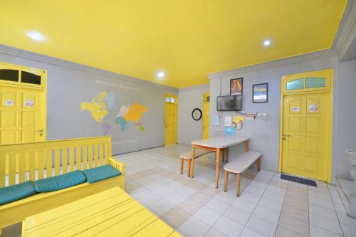 bunk bed and breakfast