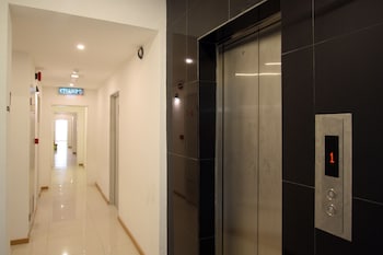 place2stay business hotel waterfront