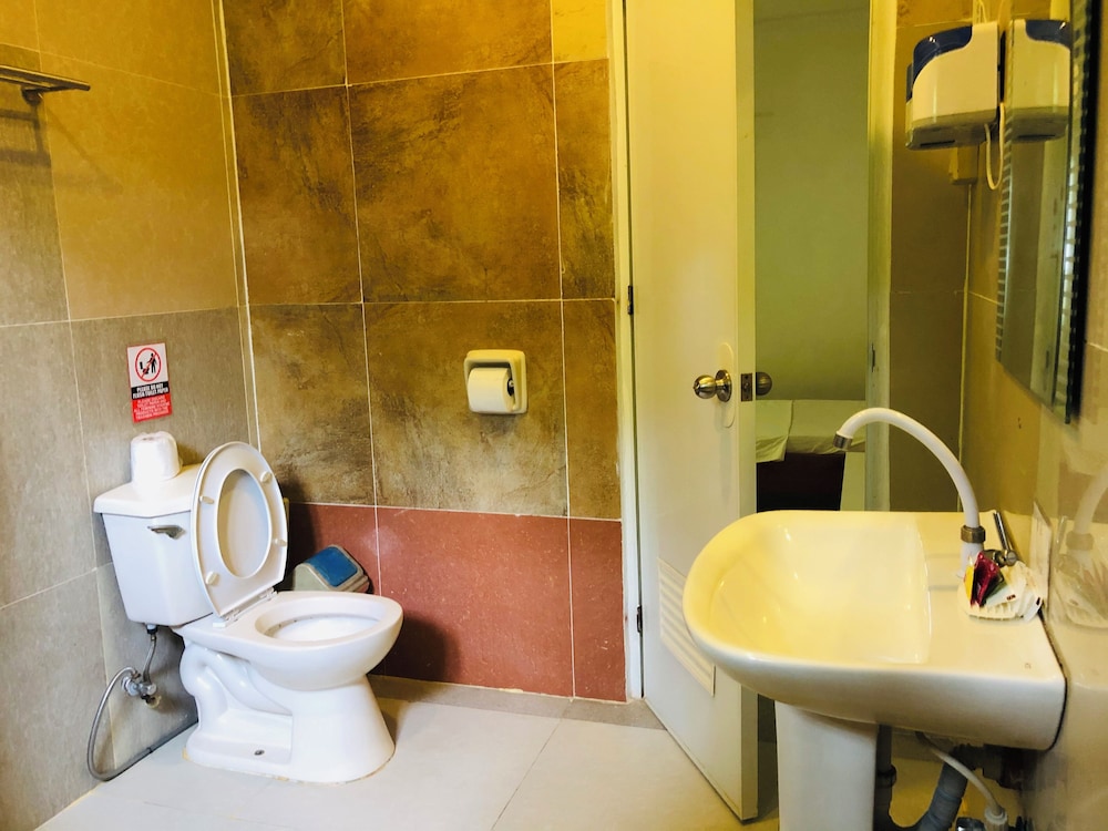 santander pebbles beach resort