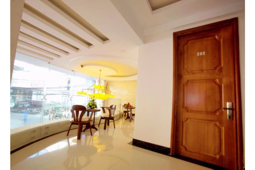 isana hotel dalat