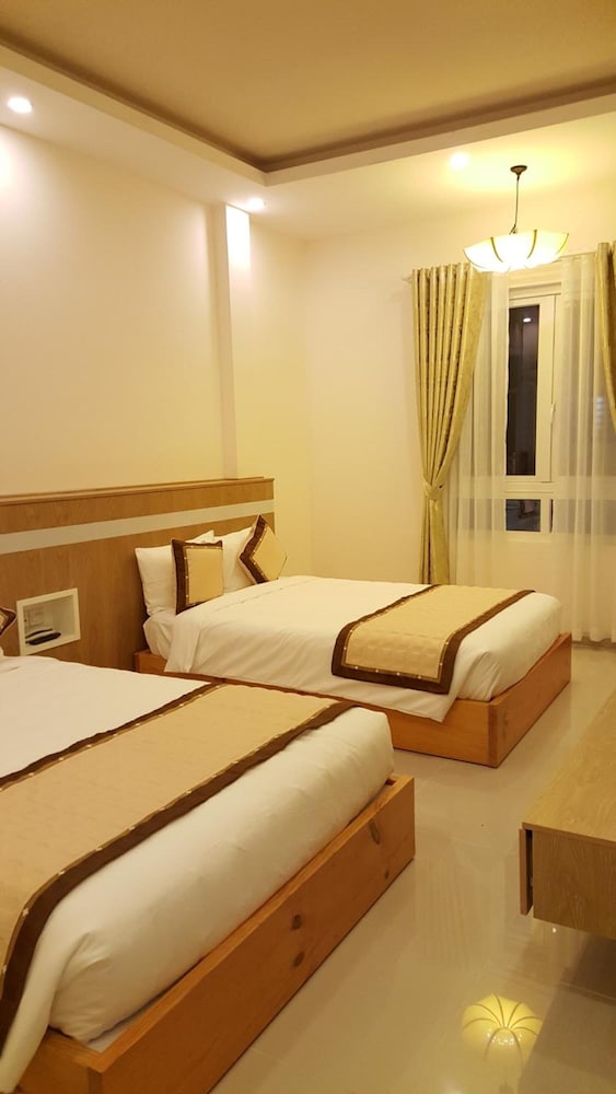 isana hotel dalat