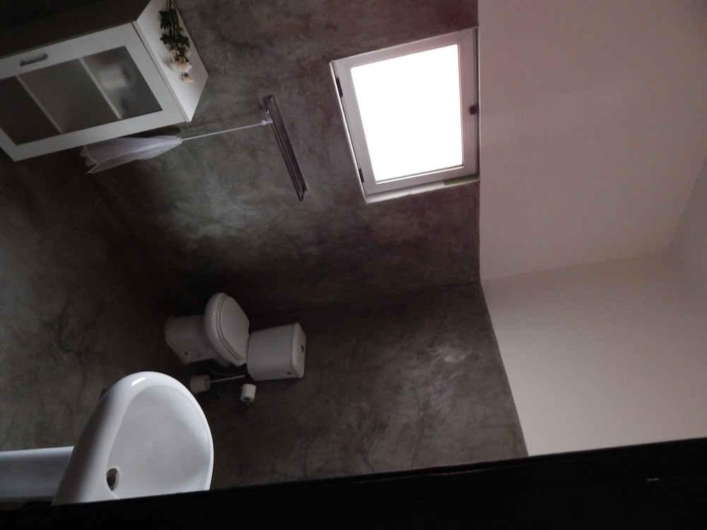 jacaranda guesthouse