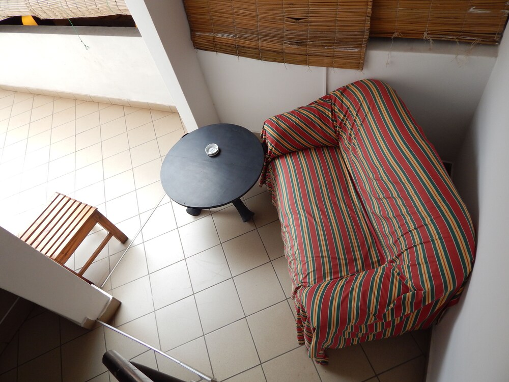 jacaranda guesthouse