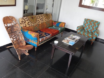 jacaranda guesthouse