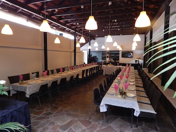 jacaranda guesthouse