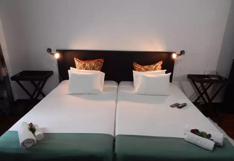 Jacaranda Guesthouse,Polana Cimento A>>Maputo,3 star