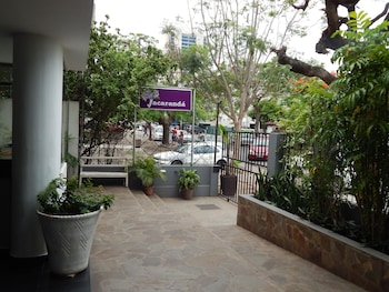 jacaranda guesthouse