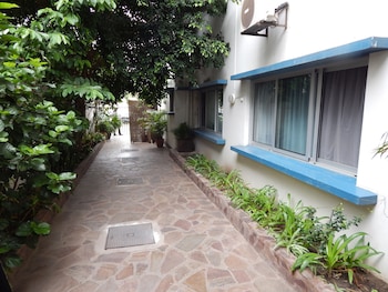 jacaranda guesthouse