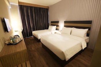 Sem9 Senai ''Formerly Known As Perth Hotel",Kulai>>Johor Bahru,3 star