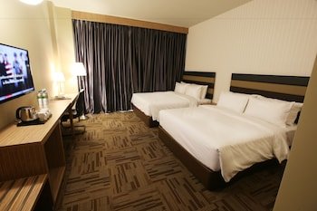 Sem9 Senai ''Formerly Known As Perth Hotel",Kulai>>Johor Bahru,3 star