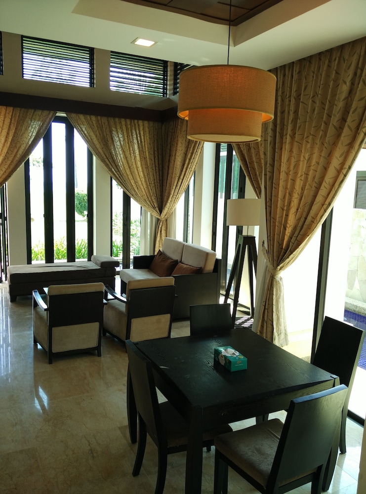 sabah beach villas and suites