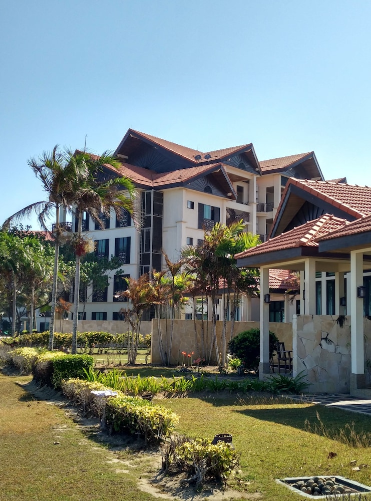 Sabah Beach Villas & Suites,Sabah>>Kota Kinabalu,4 star