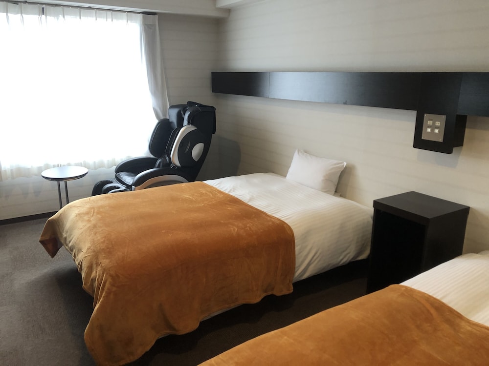 green rich hotel hamada ekimae