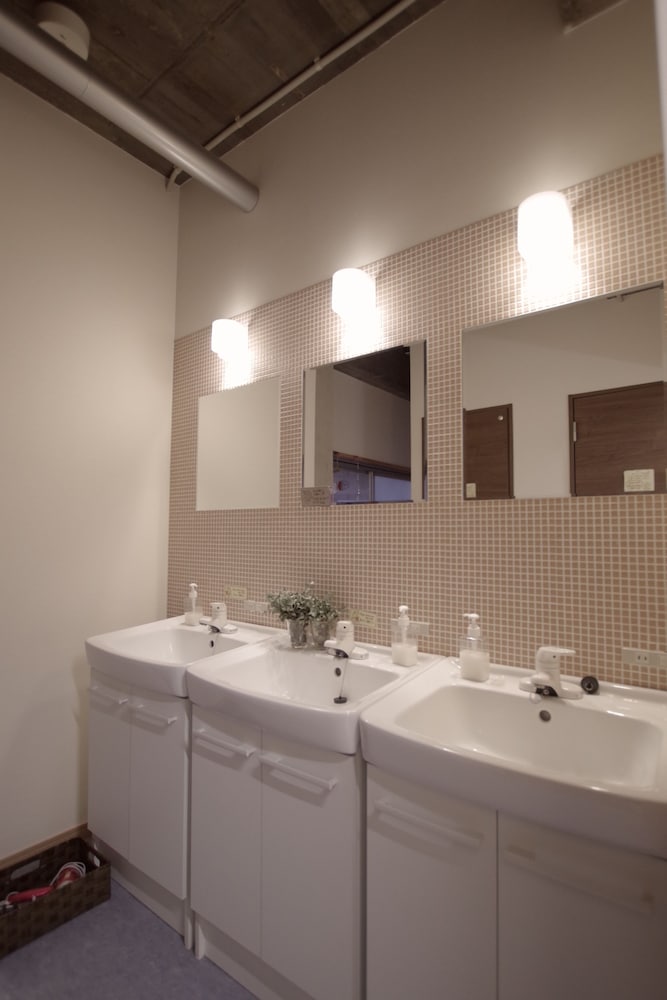 cinnamon guest house dogo hostel