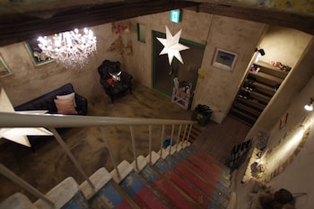 cinnamon guest house dogo hostel