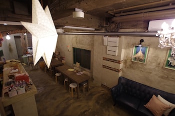 cinnamon guest house dogo hostel